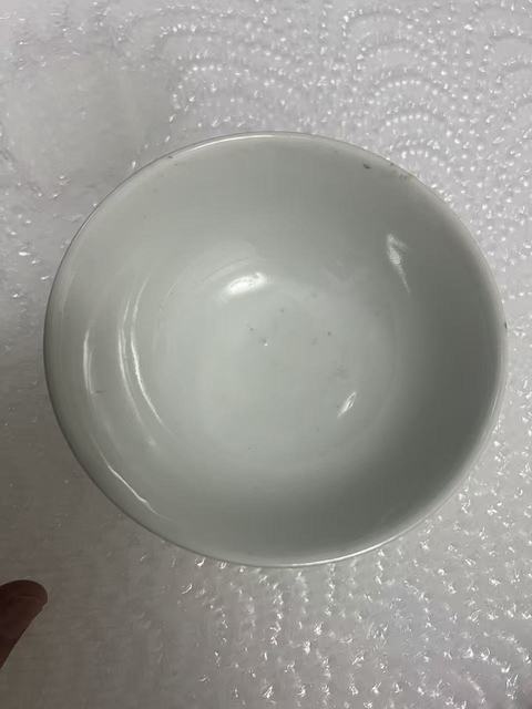 古玩陶瓷粉彩福壽紋茶碗真品鑒賞圖