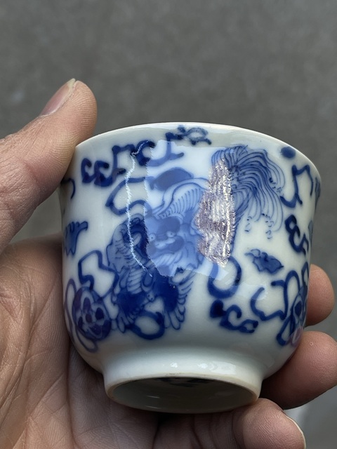 古玩陶瓷青花獅子紋杯真品鑒賞圖
