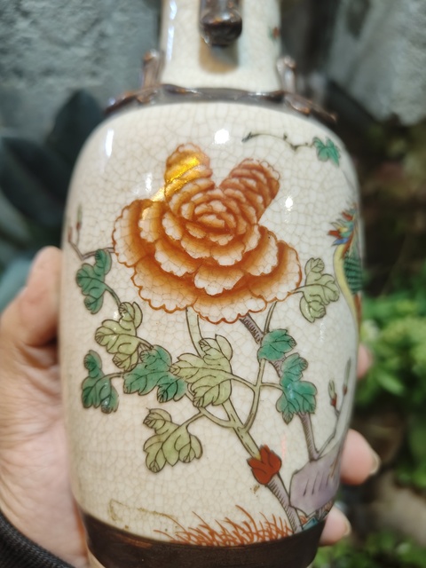 古玩陶瓷哥釉五彩瓶真品鑒賞圖