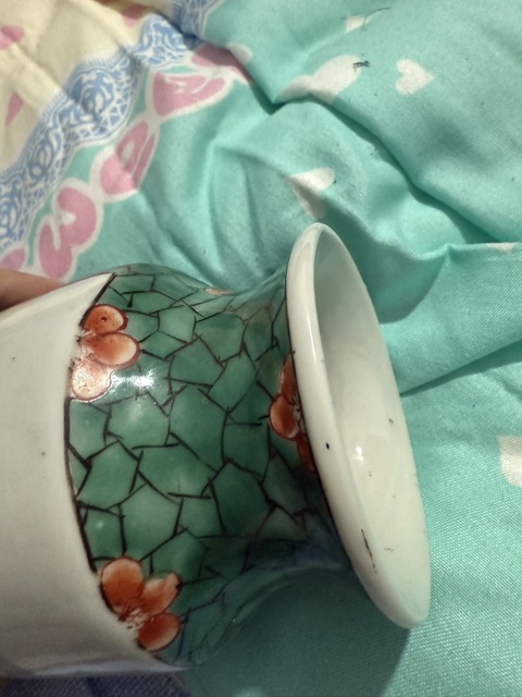 古玩陶瓷五彩筒瓶真品鑒賞圖