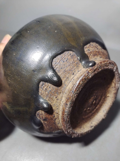 古玩陶瓷褐釉雙系罐真品鑒賞圖