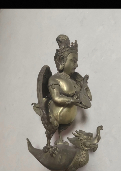 古玩銅器白銅大鵬金翅鳥造像真品鑒賞圖