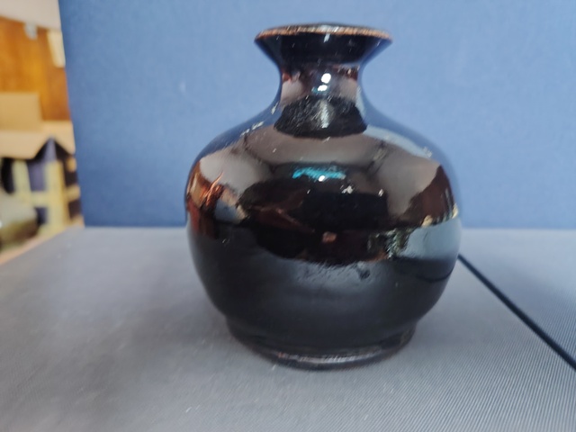 古玩陶瓷蘋果尊真品鑒賞圖