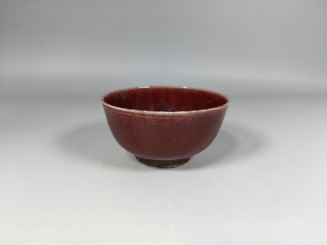 古玩陶瓷清中晚郎紅釉敦式碗真品鑒賞圖