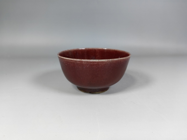 古玩陶瓷清中晚郎紅釉敦式碗真品鑒賞圖