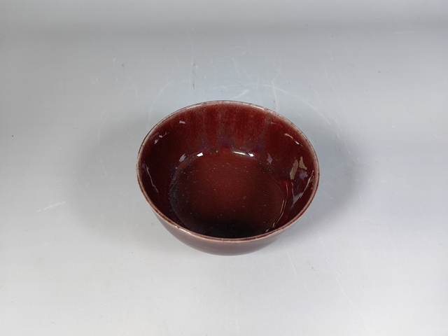 古玩陶瓷清中晚郎紅釉敦式碗真品鑒賞圖