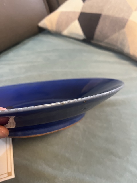 古玩陶瓷霽藍釉大盤真品鑒賞圖