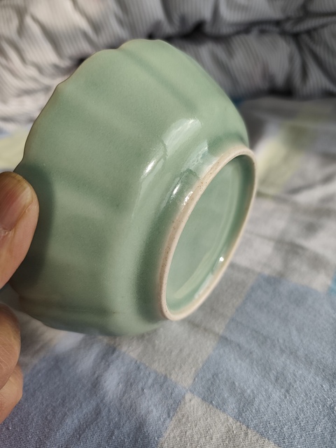 古玩陶瓷翠青釉花口洗真品鑒賞圖