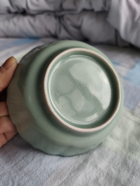 古玩陶瓷翠青釉花口洗真品鑒賞圖