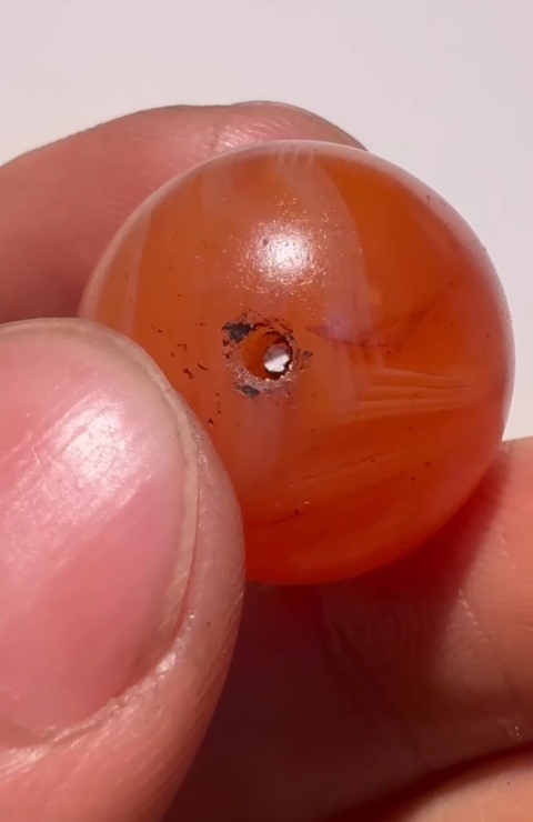 古玩玉器瑪瑙圓珠真品鑒賞圖