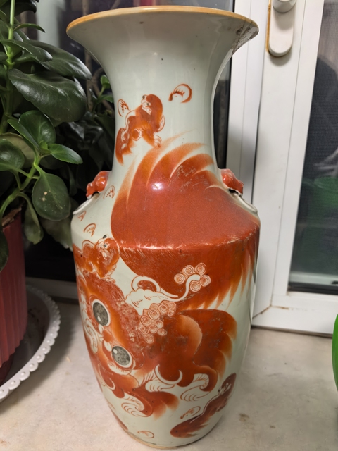 古玩陶瓷民國時期粉彩太獅少獅紋對瓶真品鑒賞圖