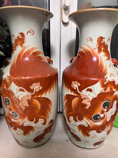 古玩陶瓷民國時期粉彩太獅少獅紋對瓶真品鑒賞圖