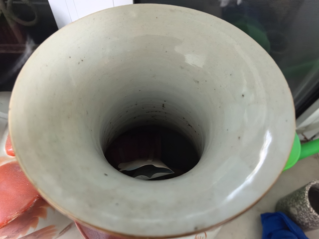 古玩陶瓷民國時期粉彩太獅少獅紋對瓶真品鑒賞圖