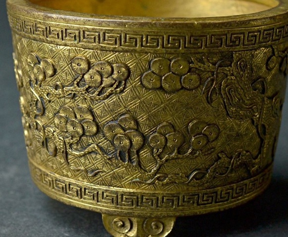 古玩銅器筒式爐真品鑒賞圖