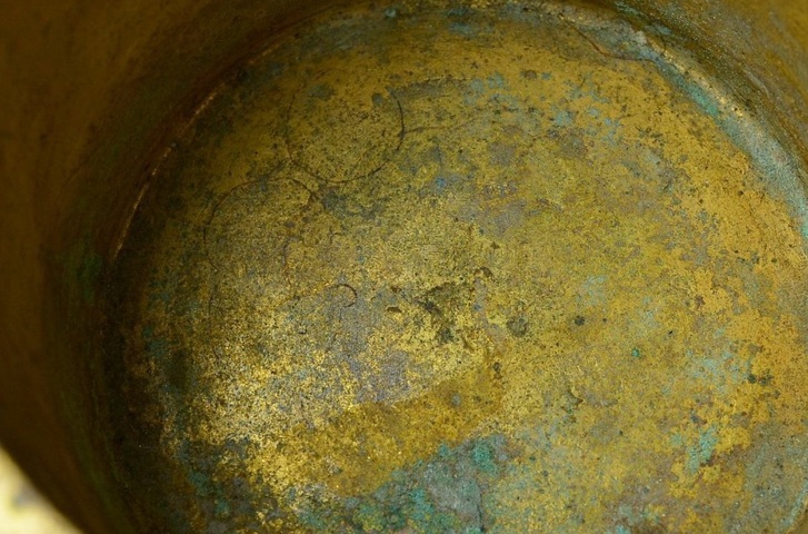 古玩銅器筒式爐真品鑒賞圖