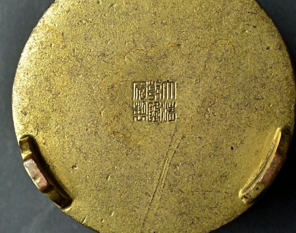 古玩銅器筒式爐真品鑒賞圖