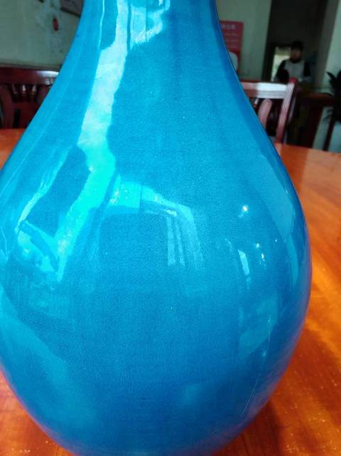 古玩陶瓷孔雀藍瓶真品鑒賞圖