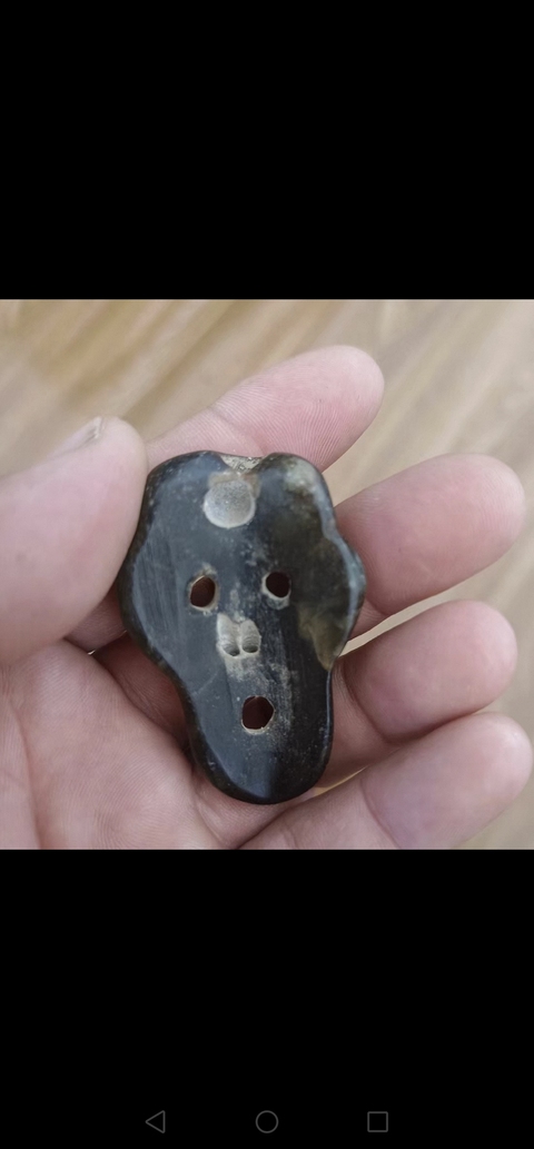 古玩玉器岫玉雕“神人面”真品鑒賞圖