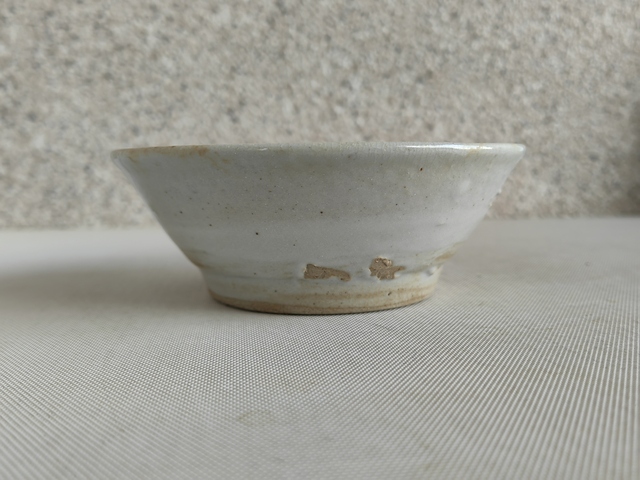 古玩陶瓷晚明白釉碗真品鑒賞圖