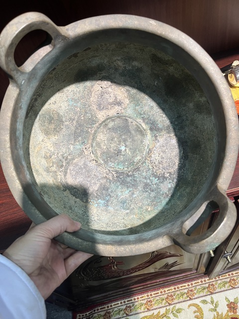 古玩銅器銅三足爐真品鑒賞圖