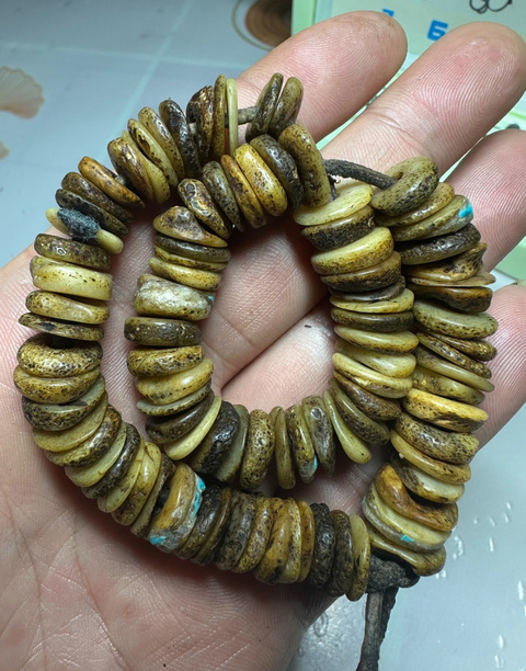 古玩雜項牦牛骨瑪尼珠手串真品鑒賞圖