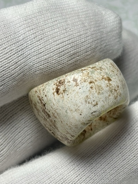 古玩玉器做舊仿“紅山文化”玉珠真品鑒賞圖