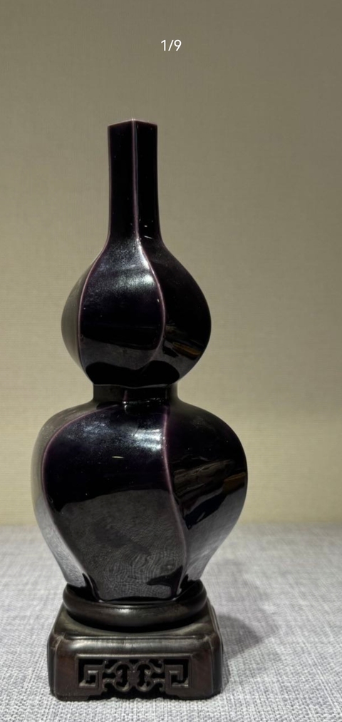 古玩陶瓷現代仿茄皮紫釉六棱葫蘆瓶真品鑒賞圖