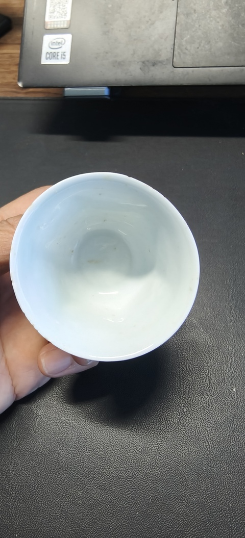 古玩陶瓷魚藻紋青花杯真品鑒賞圖