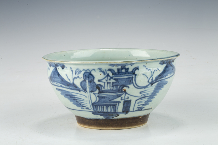 古玩陶瓷清中·青花“百子千孫”香爐
拍賣，當前價格0元