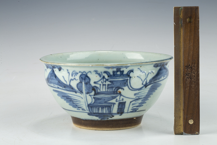 古玩陶瓷清中·青花“百子千孫”香爐
拍賣，當前價格0元