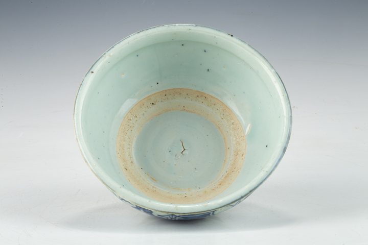 古玩陶瓷清中·青花“百子千孫”香爐
拍賣，當前價格0元