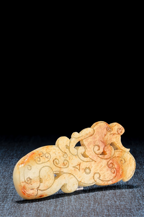 古玩玉器和田玉瑞獸掛件真品鑒賞圖