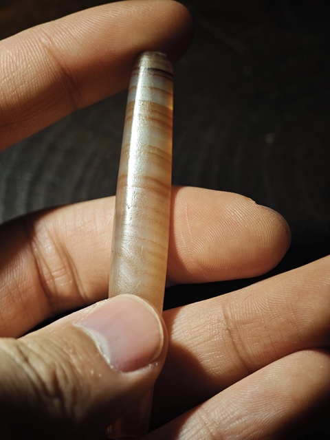 古玩玉器漢代蠶絲瑪瑙勒珠真品鑒賞圖