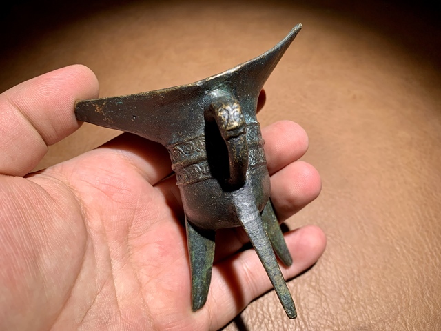 古玩銅器銅爵杯真品鑒賞圖
