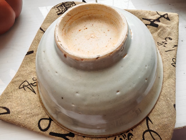 古玩陶瓷明中期白釉碗真品鑒賞圖