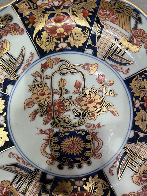 古玩陶瓷青花加彩盤真品鑒賞圖