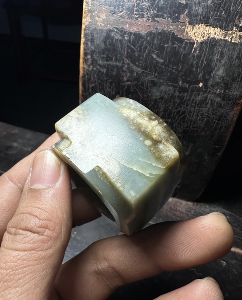 古玩玉器馬銜山玉雕“素紋玉琮”真品鑒賞圖