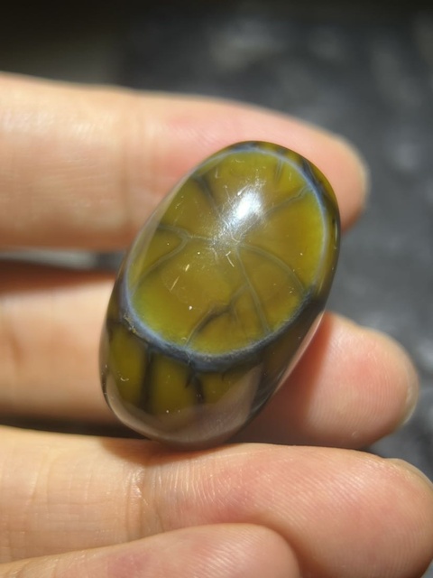 古玩玉器纏絲瑪瑙珠真品鑒賞圖