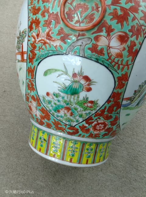 古玩陶瓷清晚期 粉彩人物紋尊真品鑒賞圖