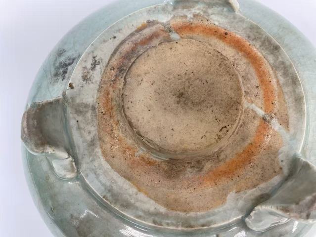 古玩陶瓷明晚期·龍泉獸面三足大爐拍賣，當(dāng)前價(jià)格776元