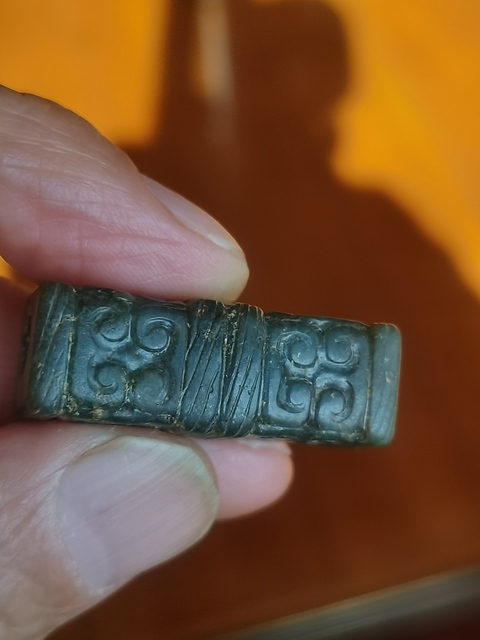 古玩玉器做舊仿春秋“玉勒”真品鑒賞圖