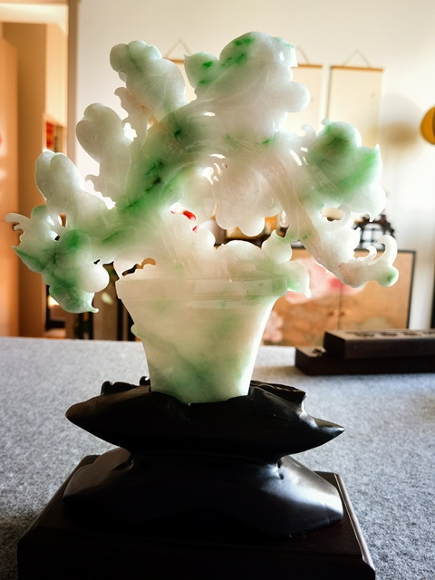 古玩玉器翡翠葡萄擺件真品鑒賞圖