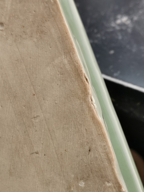 古玩陶瓷清中期粉青釉加白靈芝云紋四方水仙盆真品鑒賞圖