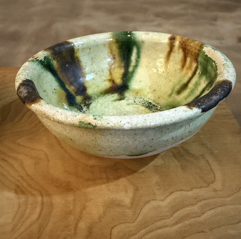 古玩陶瓷三彩杯真品鑒賞圖