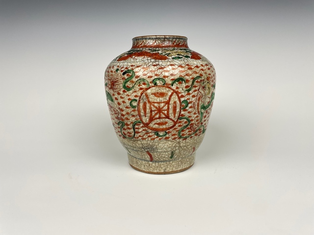 古玩陶瓷清早期·五彩獅子繡球罐拍賣，當(dāng)前價格0元