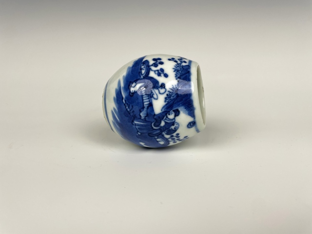 古玩陶瓷清晚期·青花人物鳥食罐拍賣，當前價格0元