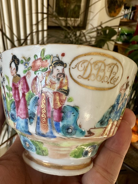 古玩陶瓷咸豐廣彩12花神人物大把杯拍賣，當前價格2777元