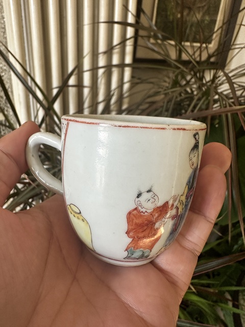 古玩陶瓷乾隆粉彩人物故事紋把杯拍賣，當前價格2222元