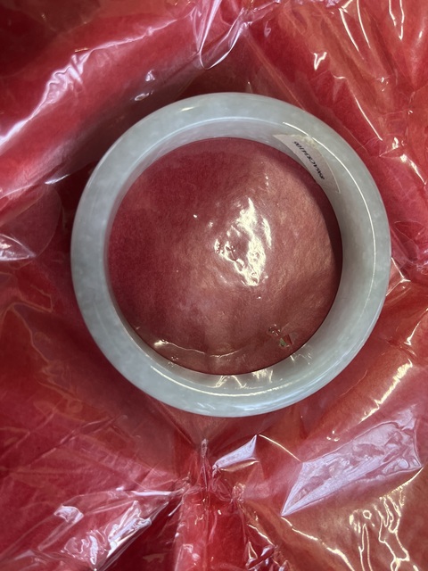 古玩玉器翡翠鐲子真品鑒賞圖