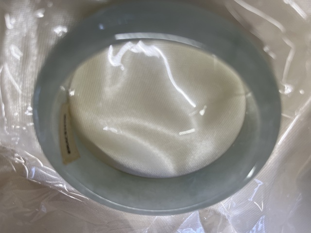 古玩玉器翡翠鐲子真品鑒賞圖